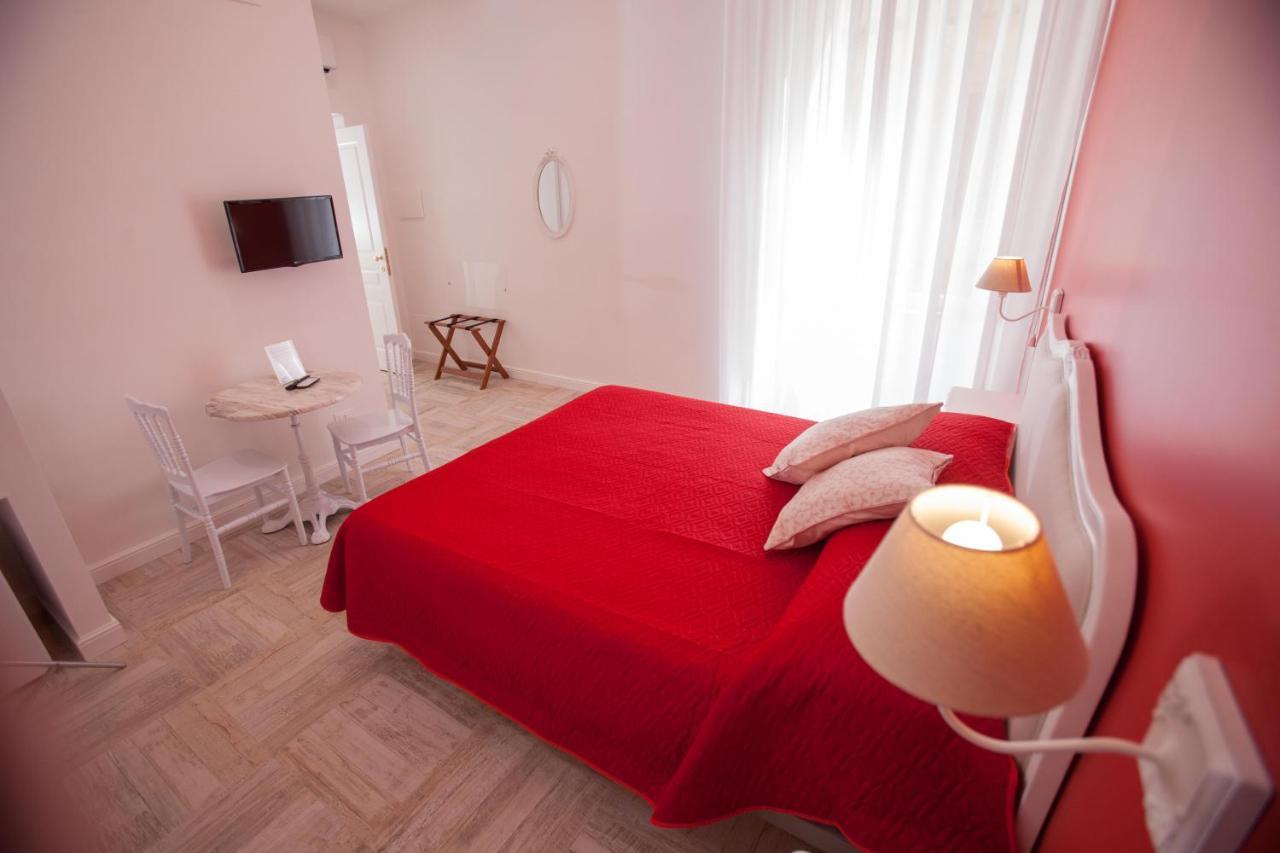 Il Gioiellino Art Bed & Breakfast เนเปิลส์ ภายนอก รูปภาพ